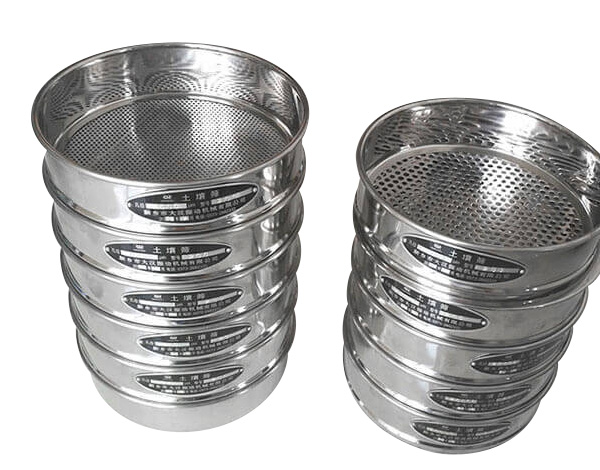 如何控制振動篩篩網(wǎng)的受損情況